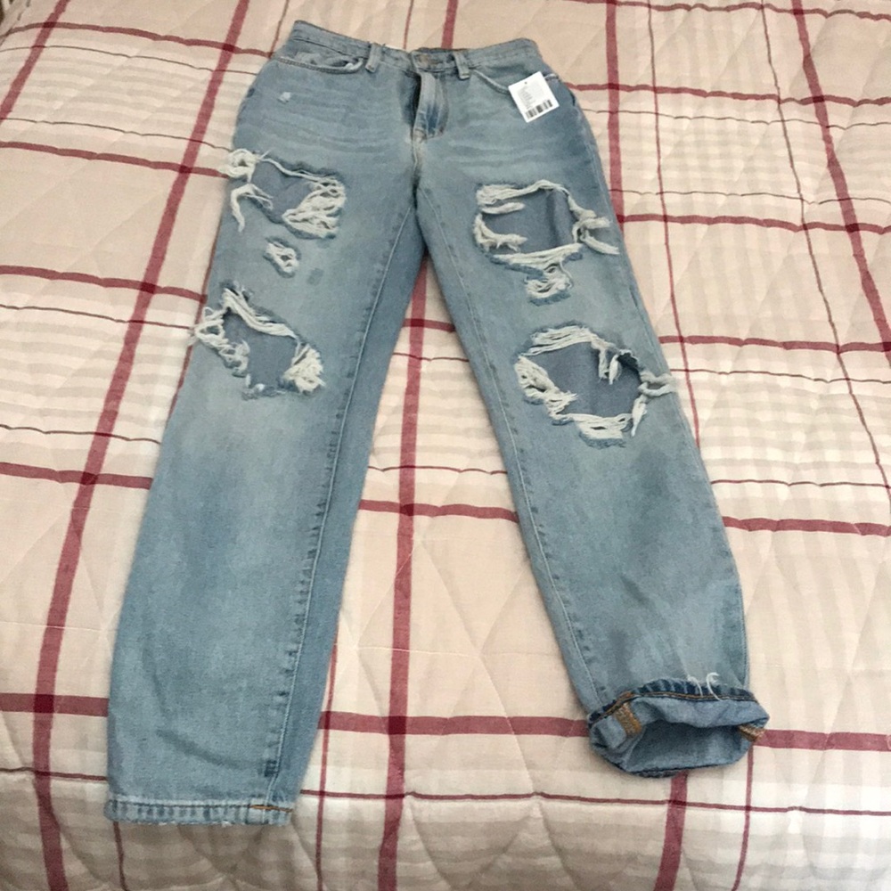 High wasted mom jeans